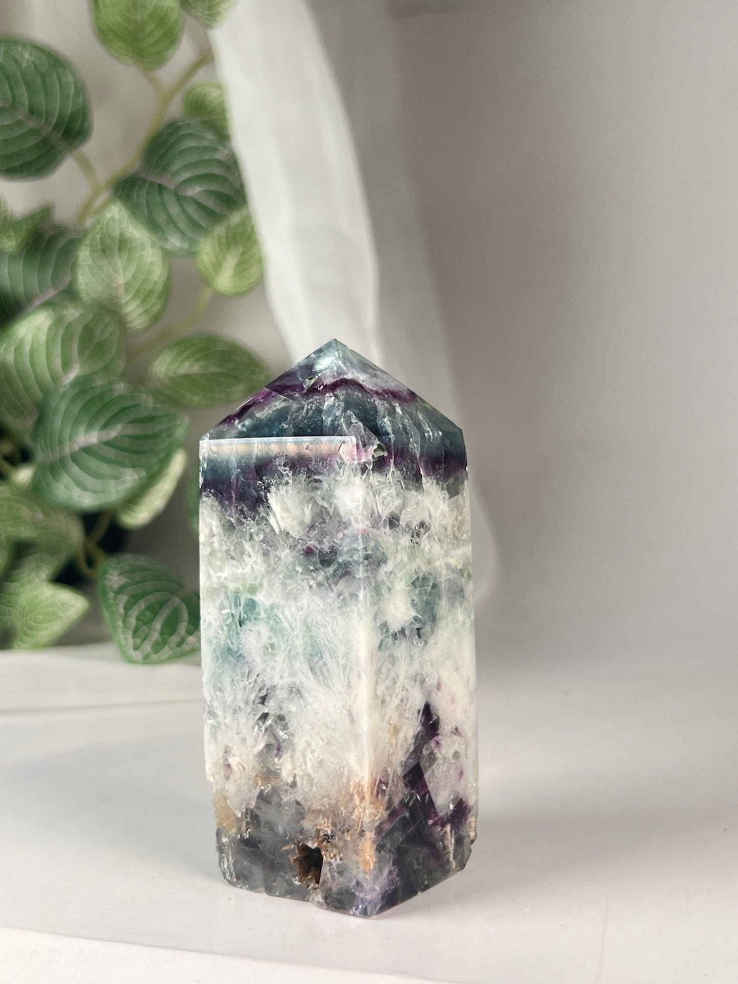 Snow flake fluorite 3.75" *RARE*