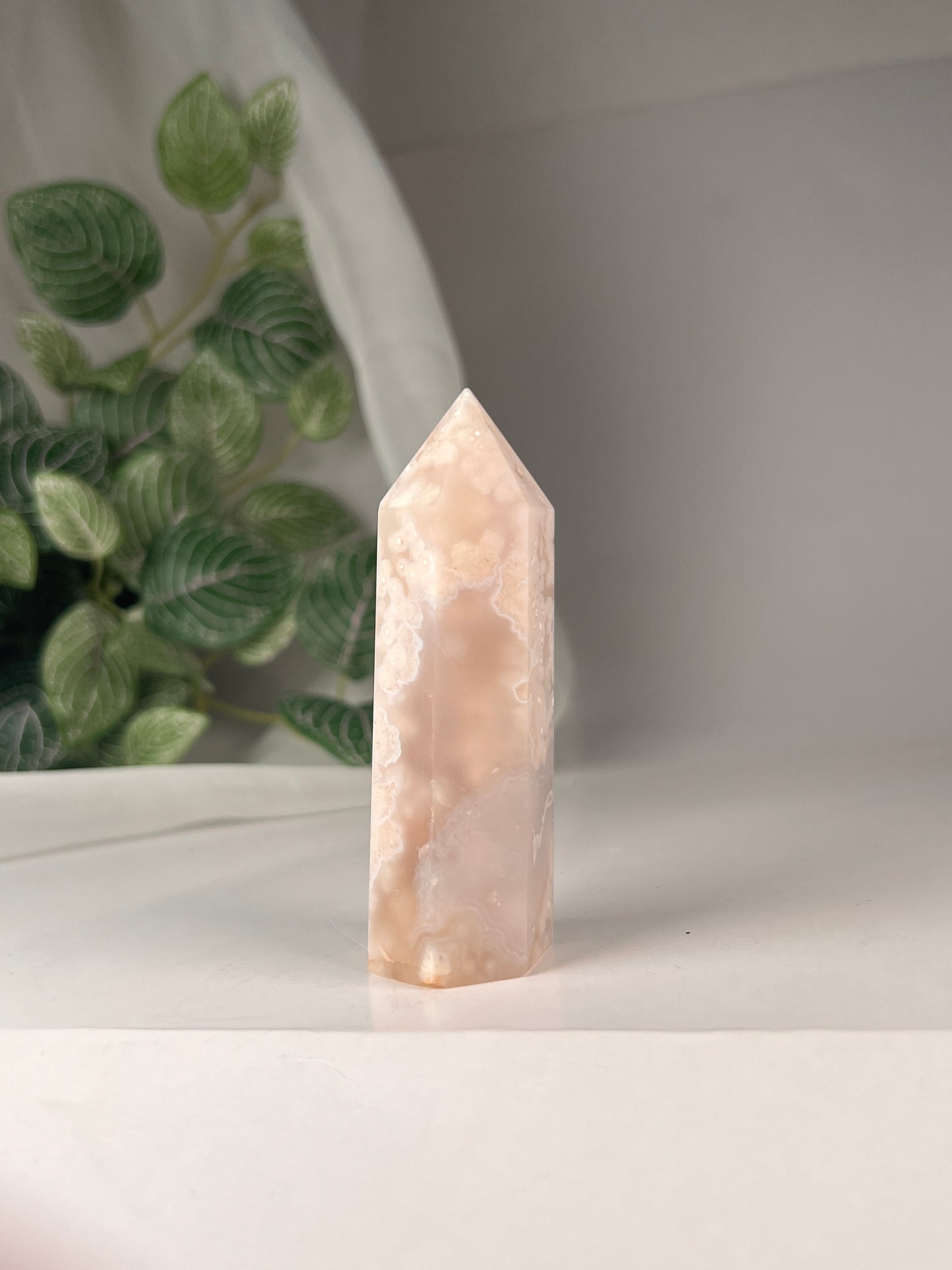 Flower agate obelisk 4"