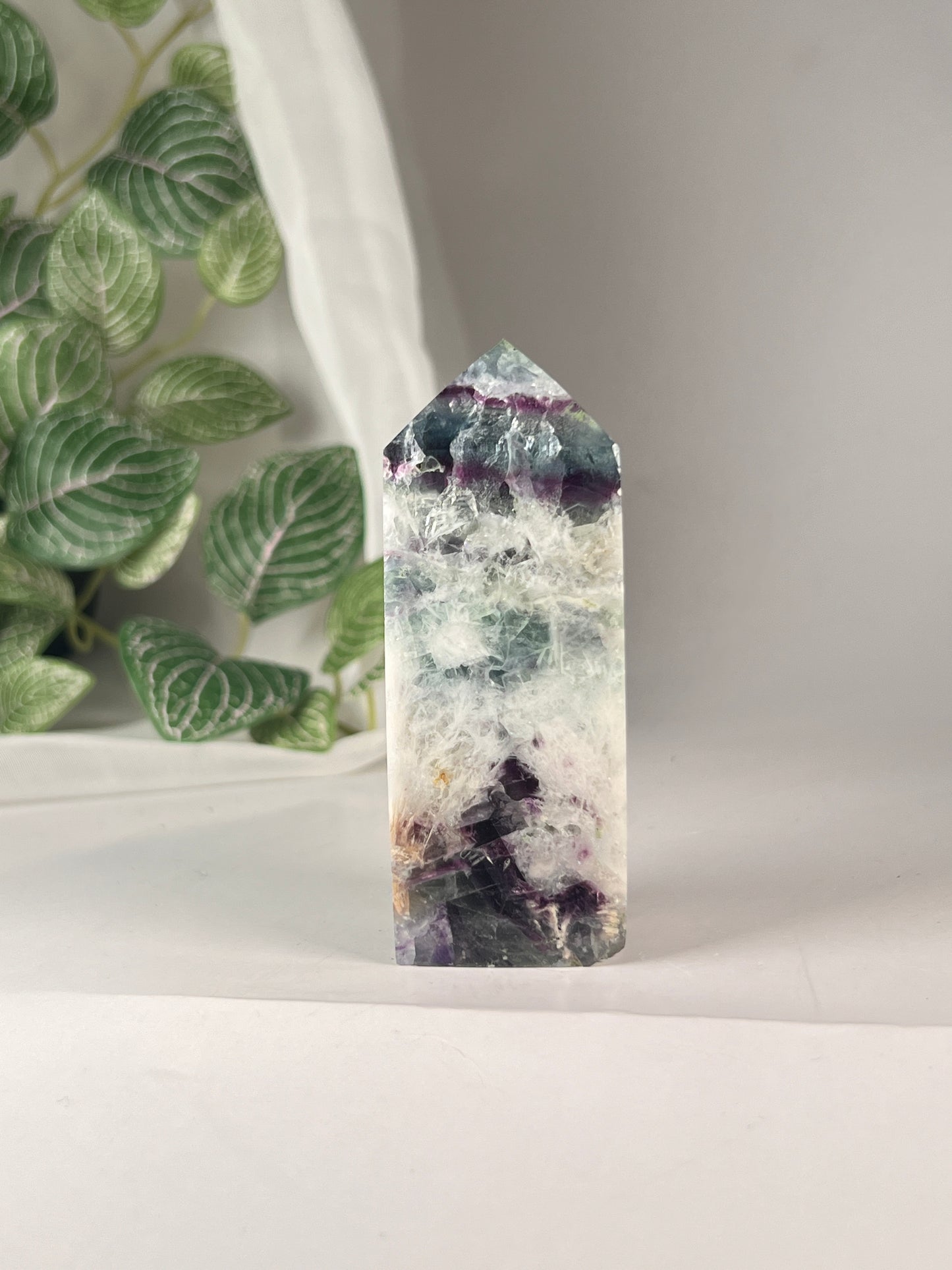 Snow flake fluorite 3.75" *RARE*