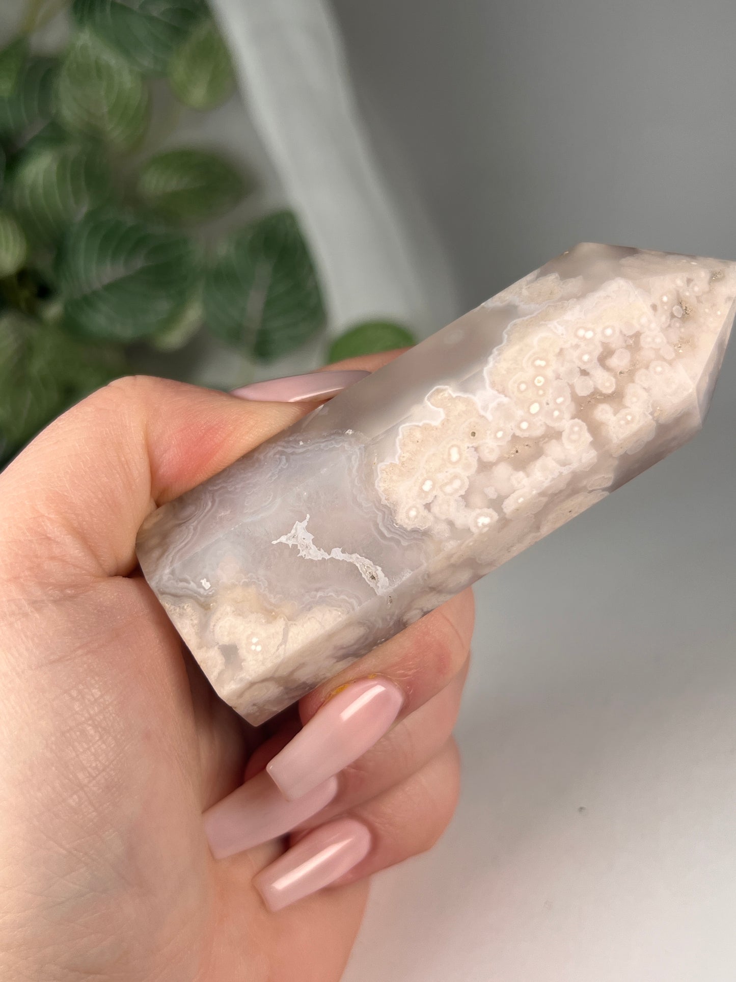 Flower agate obelisk 4"