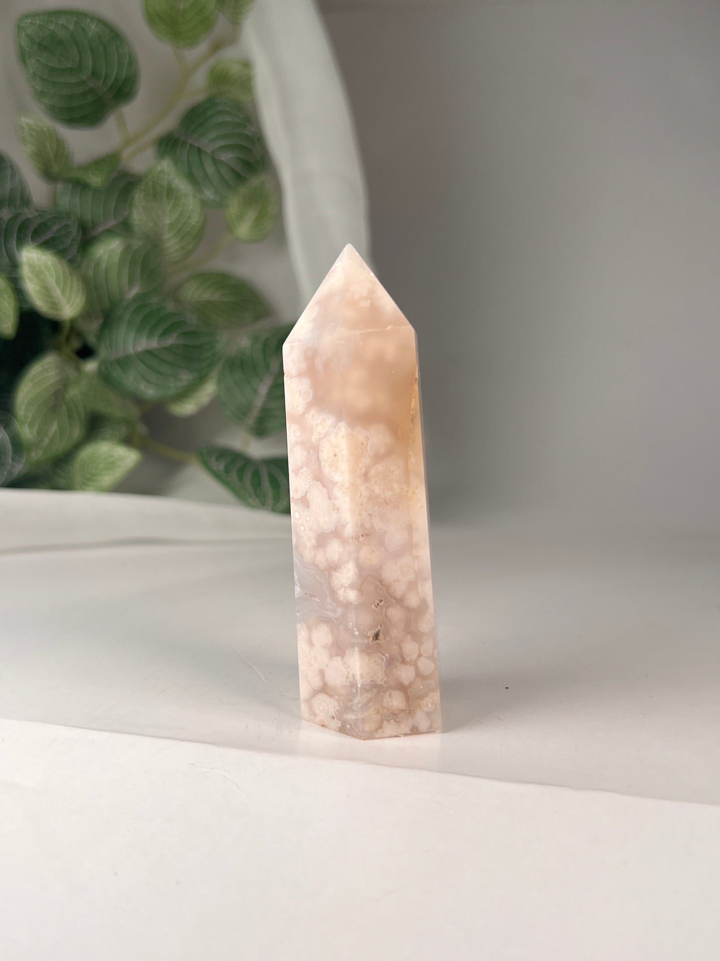 Flower agate obelisk 4"