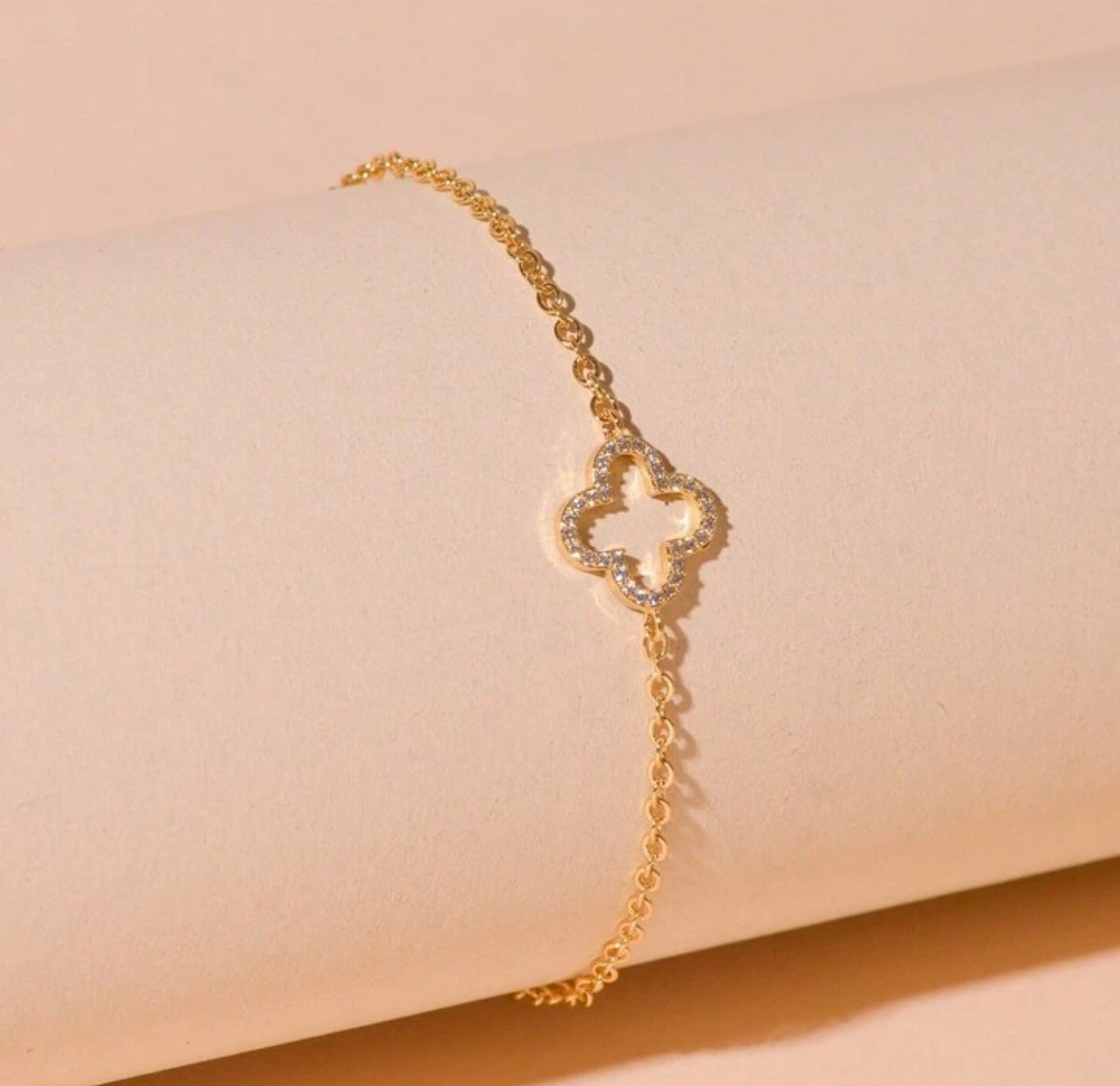 Clover bracelet