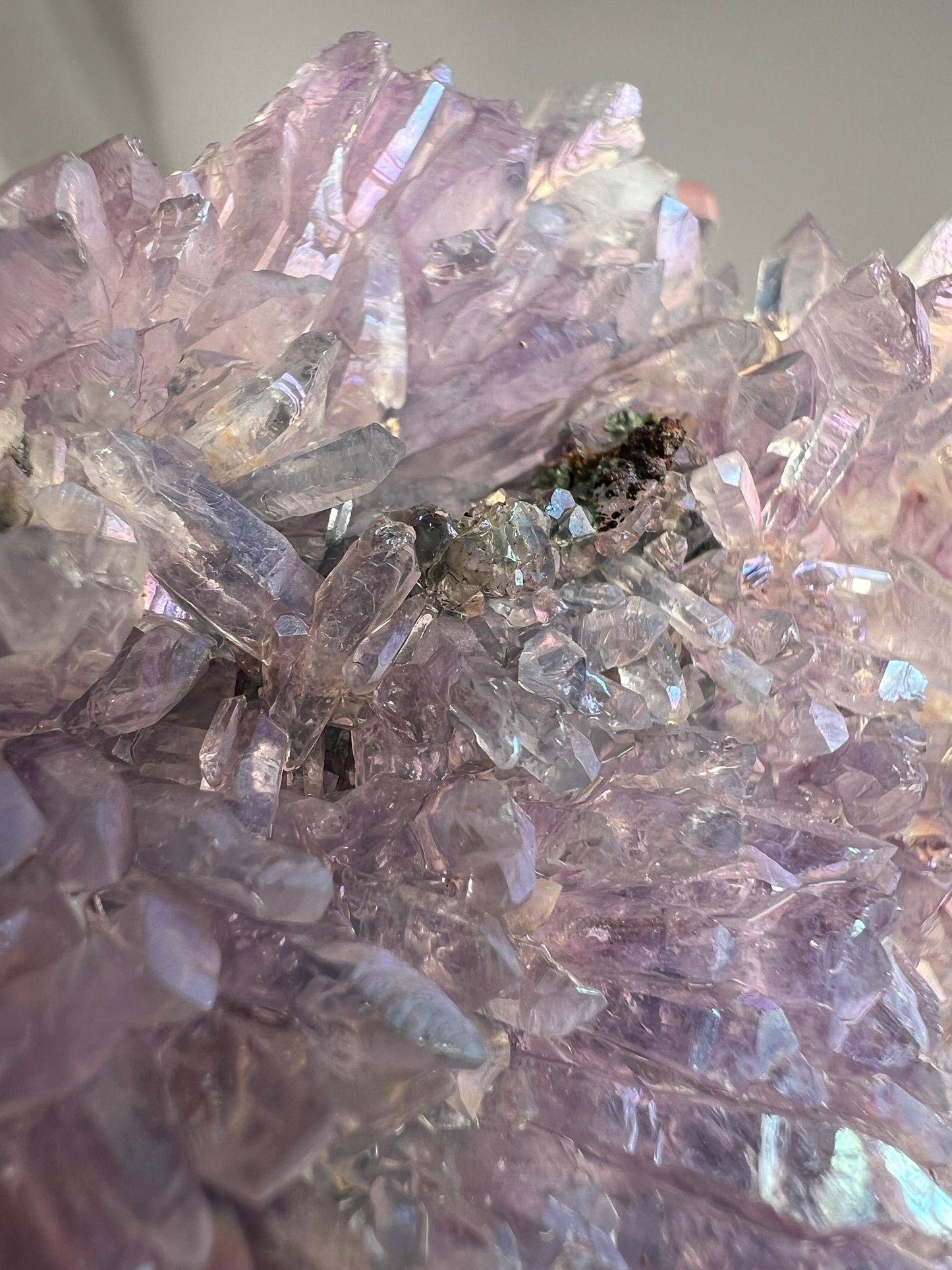 Aura Amethyst Flower