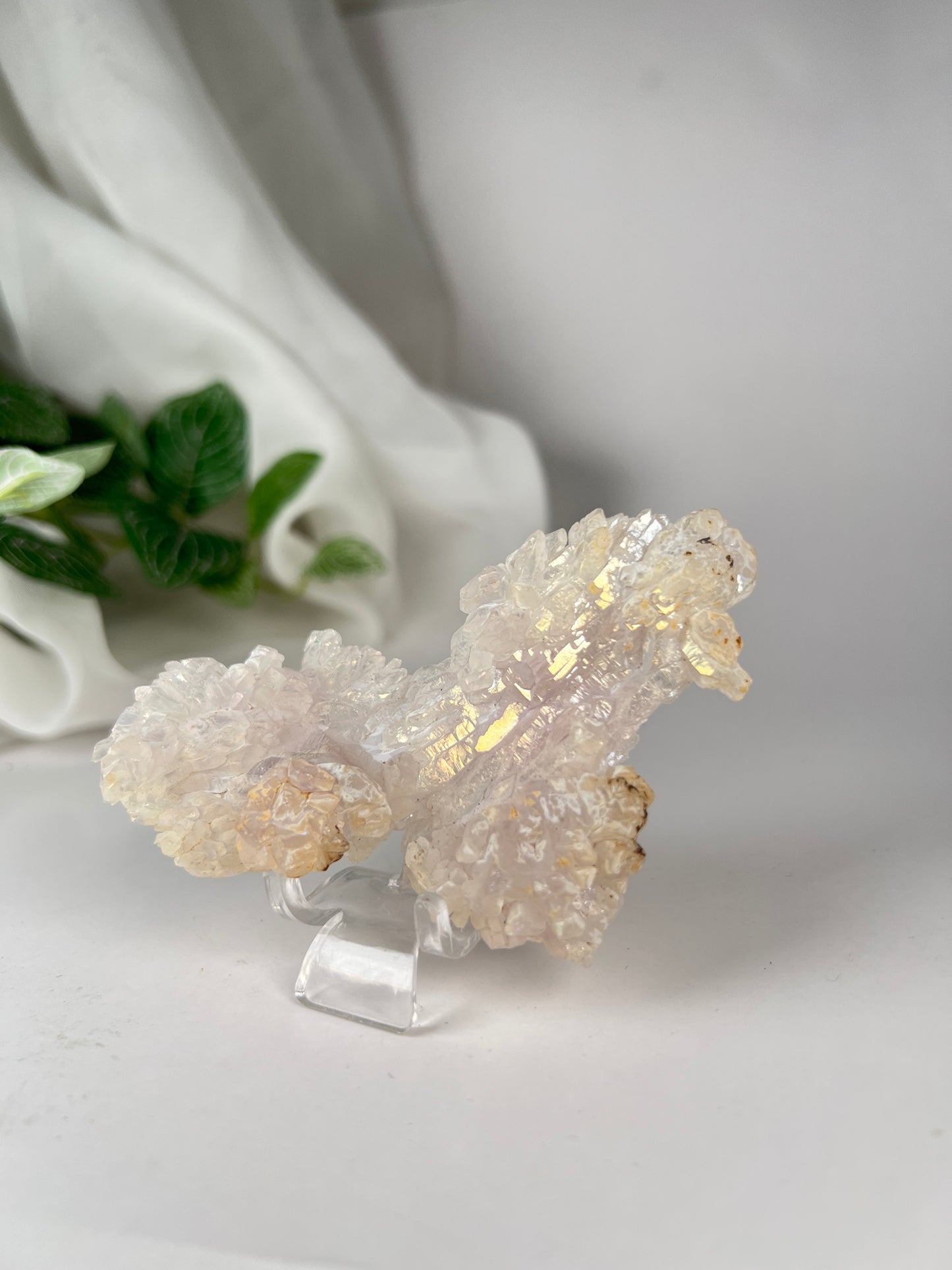 Aura Amethyst Flower