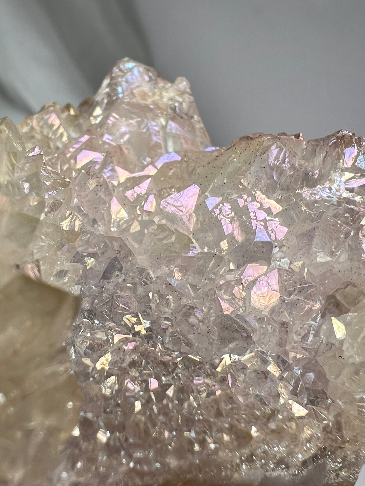 Aura Amethyst Flower