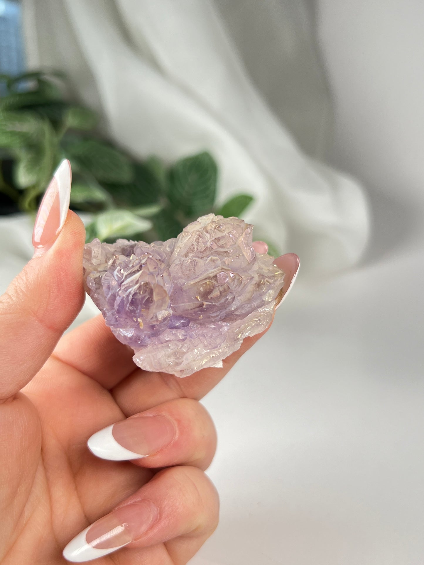 Aura Amethyst Flower
