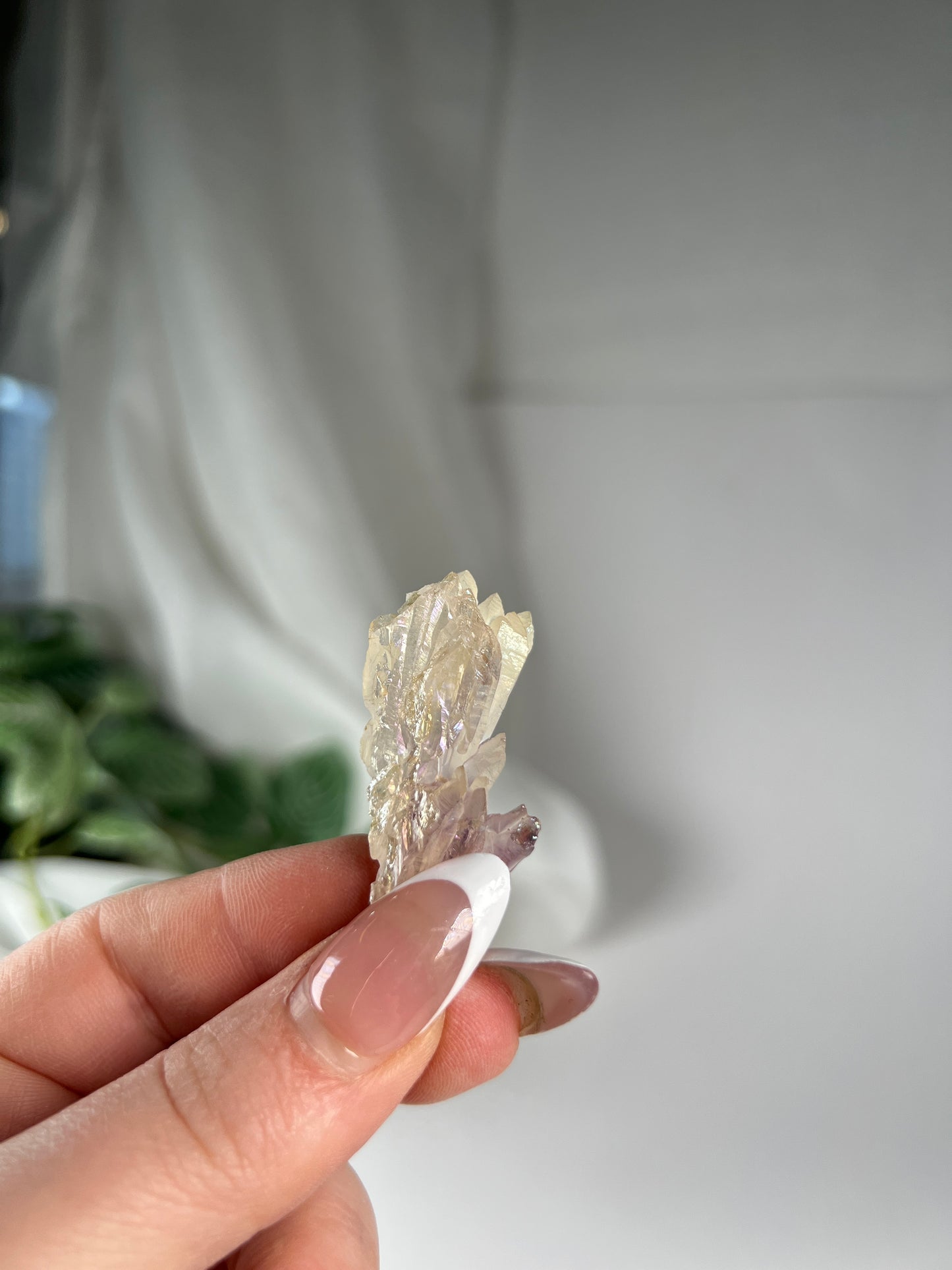 Aura Amethyst Flower