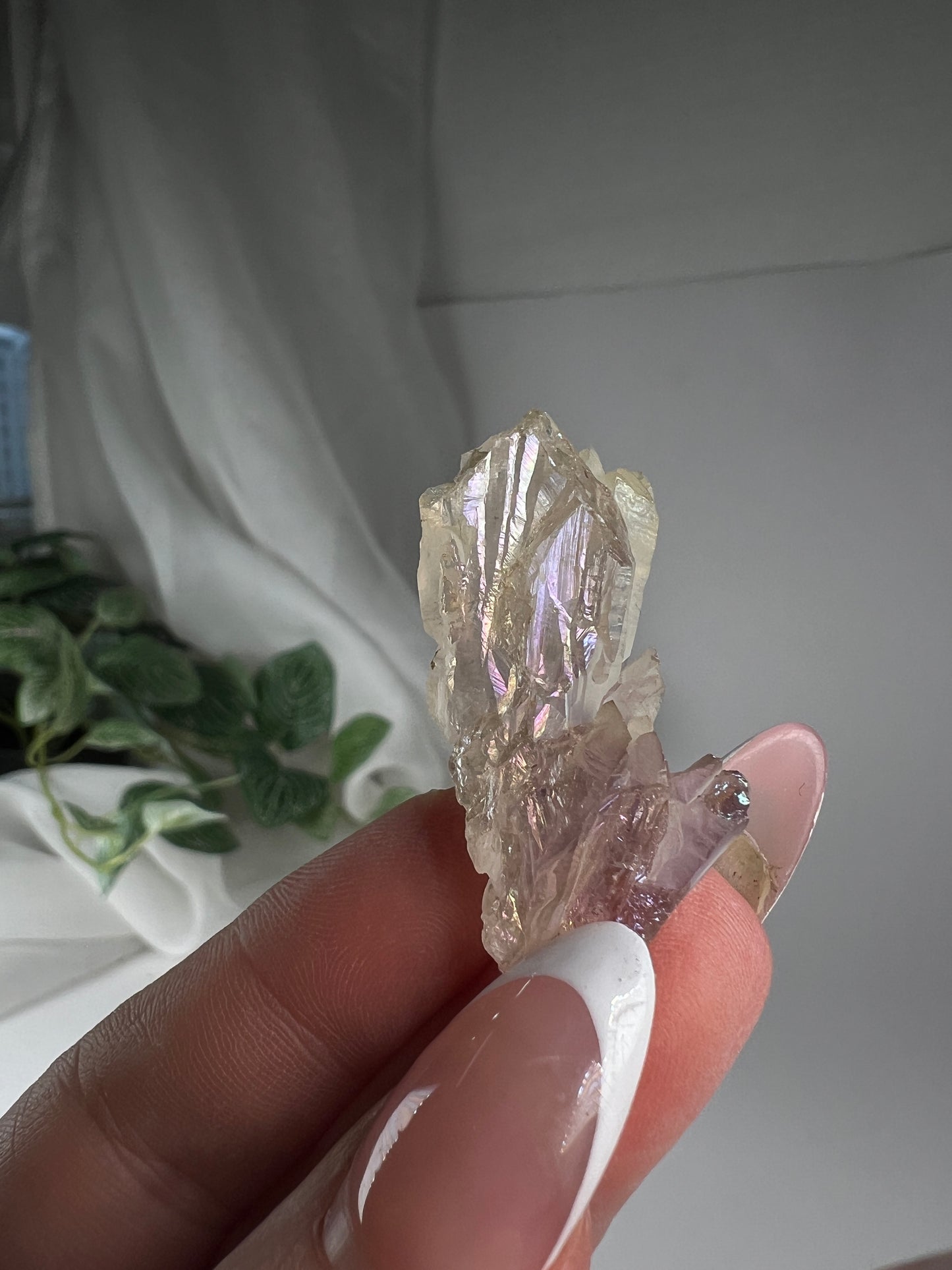 Aura Amethyst Flower