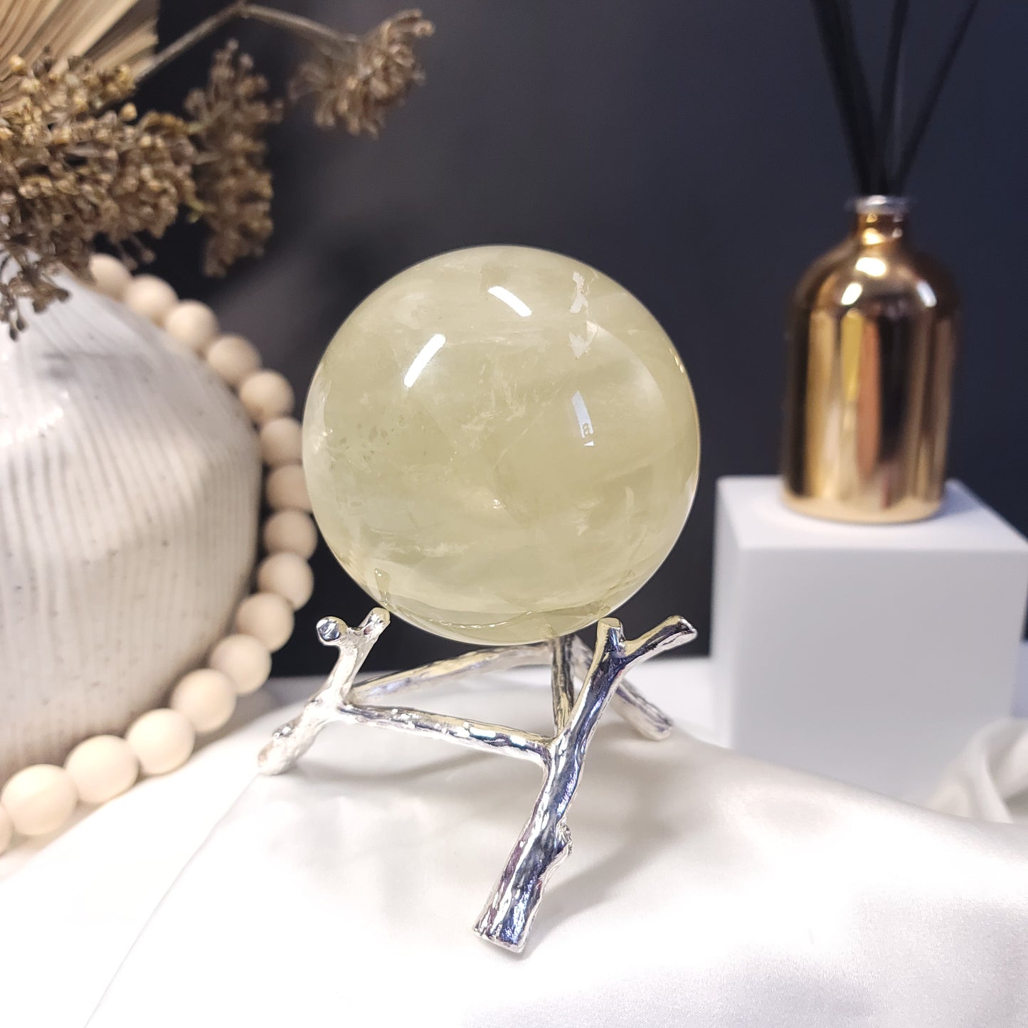 Branch Sphere Stand - Large