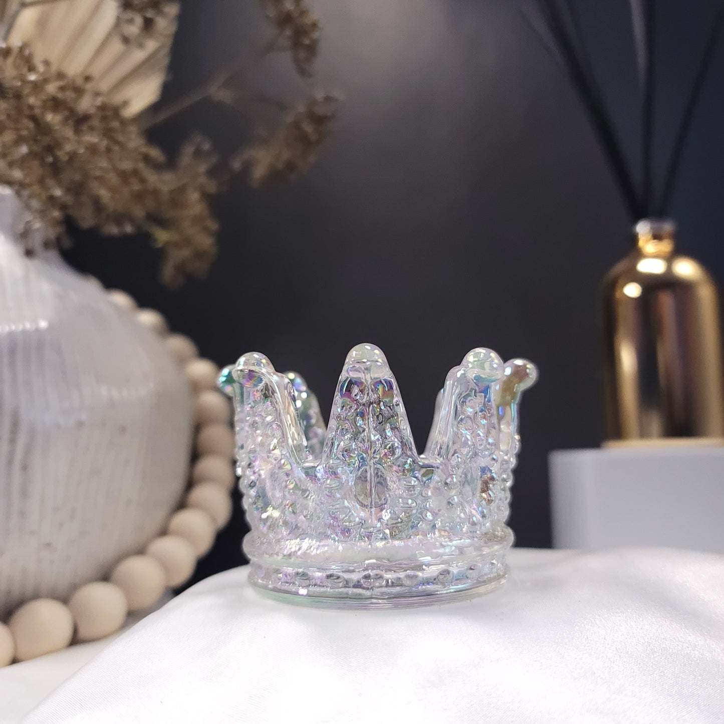Aura Crown Sphere Stand