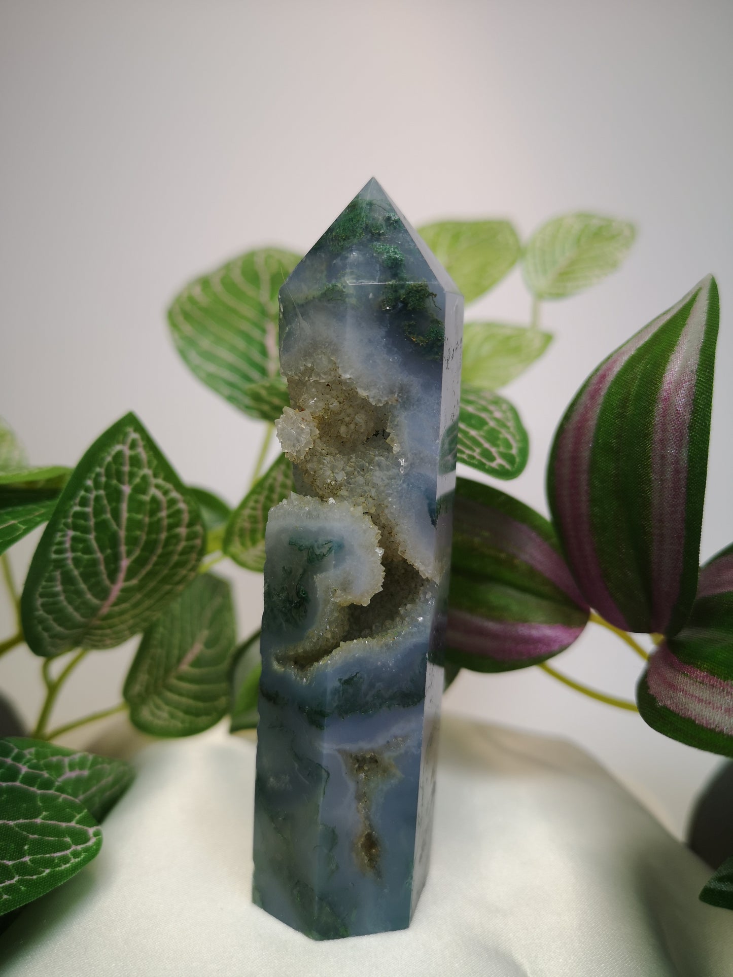 Moss agate druzy 4"