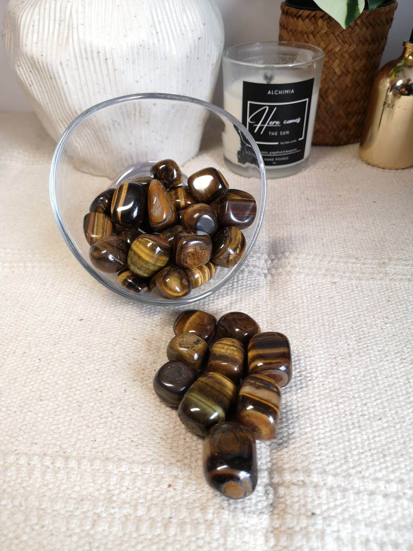 Tiger eye tumble