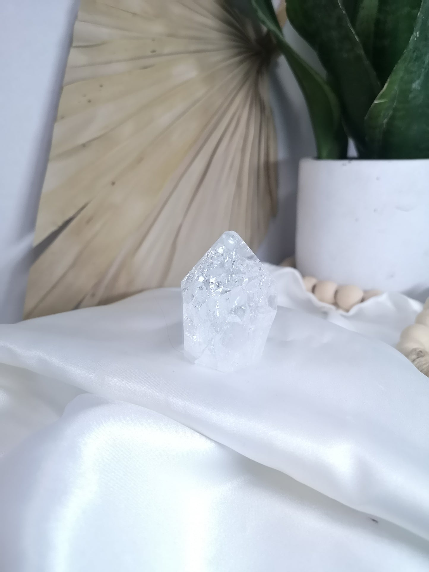 Crackle Quartz Point