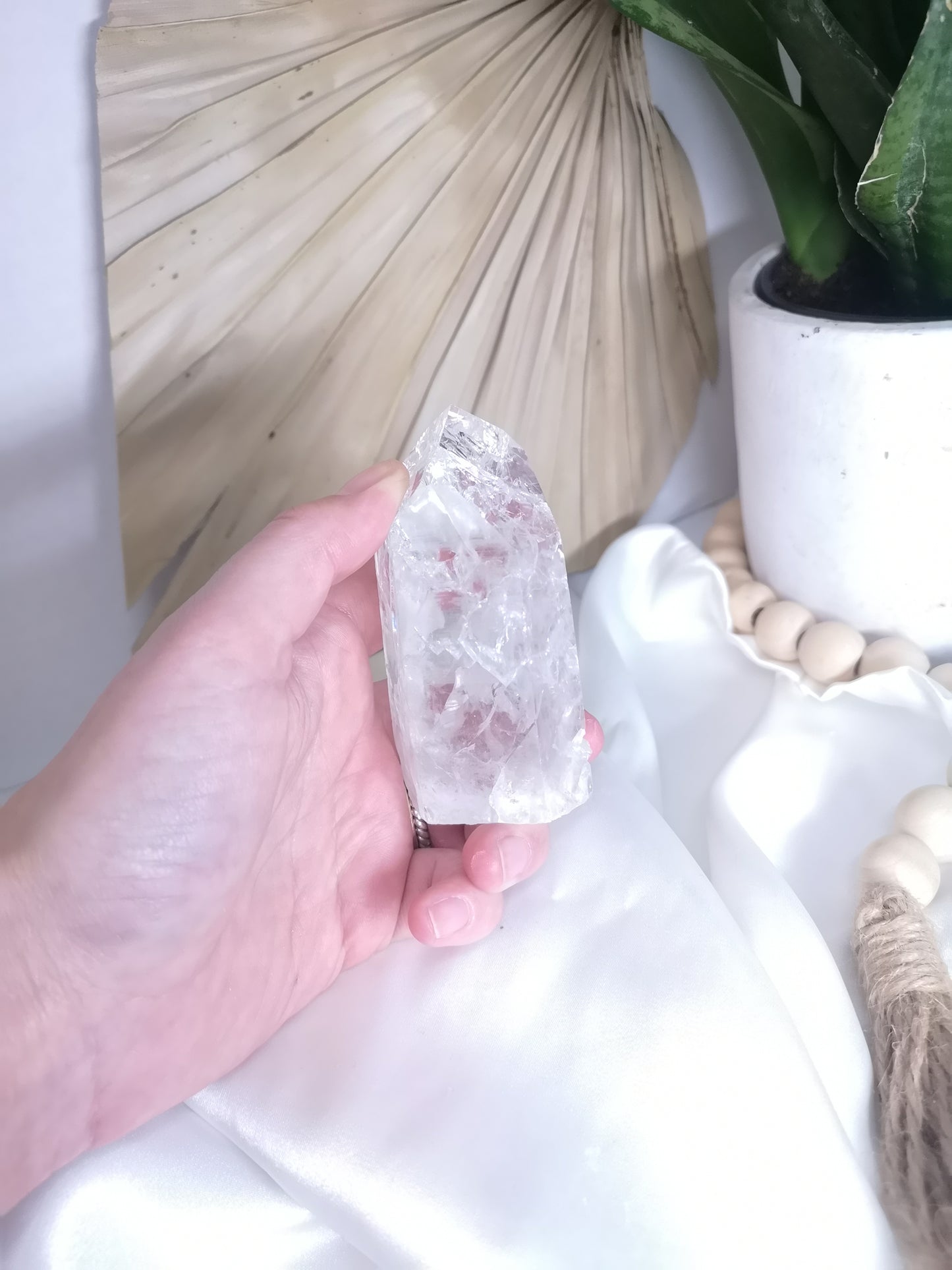 Crackle Quartz Point