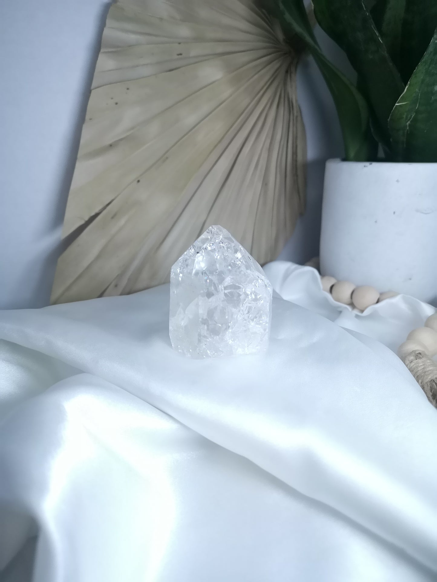 Crackle Quartz Point
