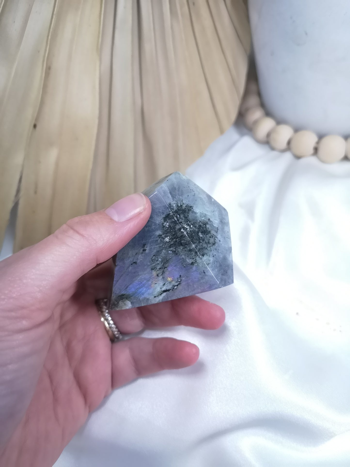 Labradorite Stone