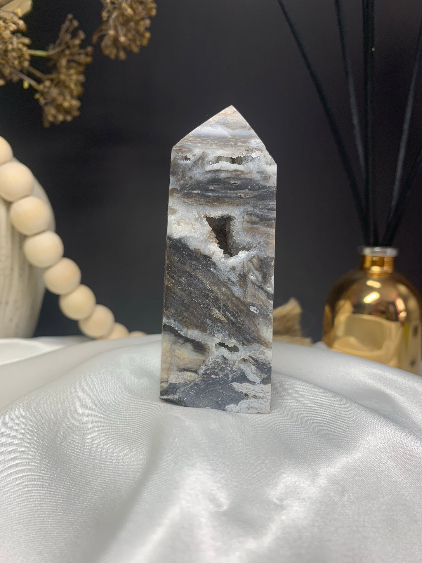 Sphalerite point