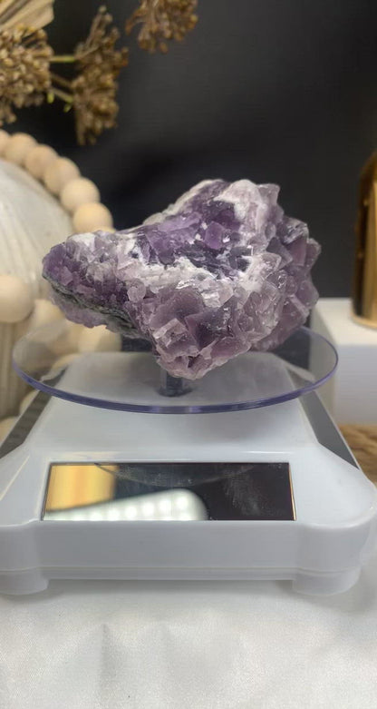 Raw fluorite