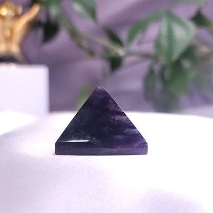 Fluorite pyramid