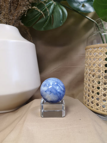Blue topaz sphere