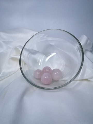 XS Rose Quartz Mini Sphere