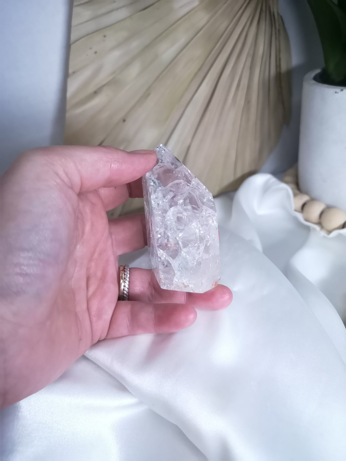 Crackle Quartz Point