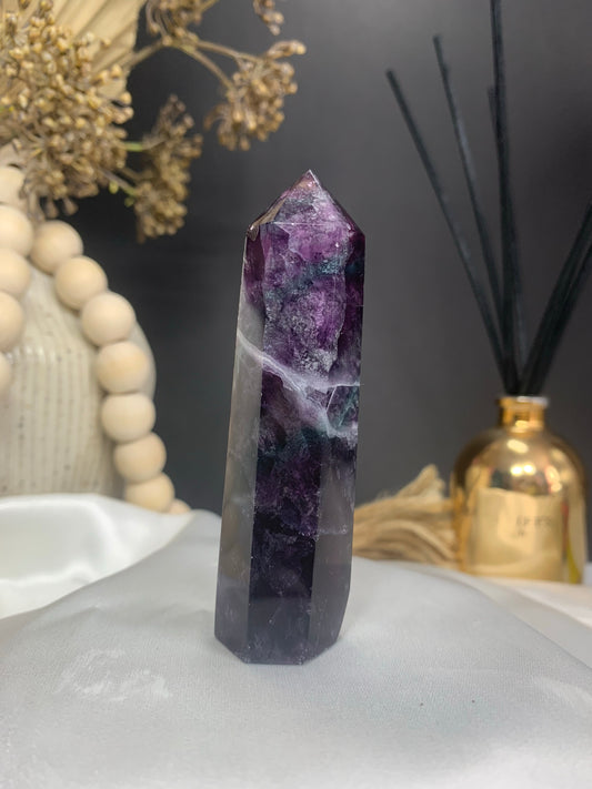 Fluorite point