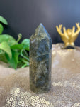 labradorite point