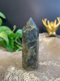labradorite point