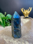 labradorite point